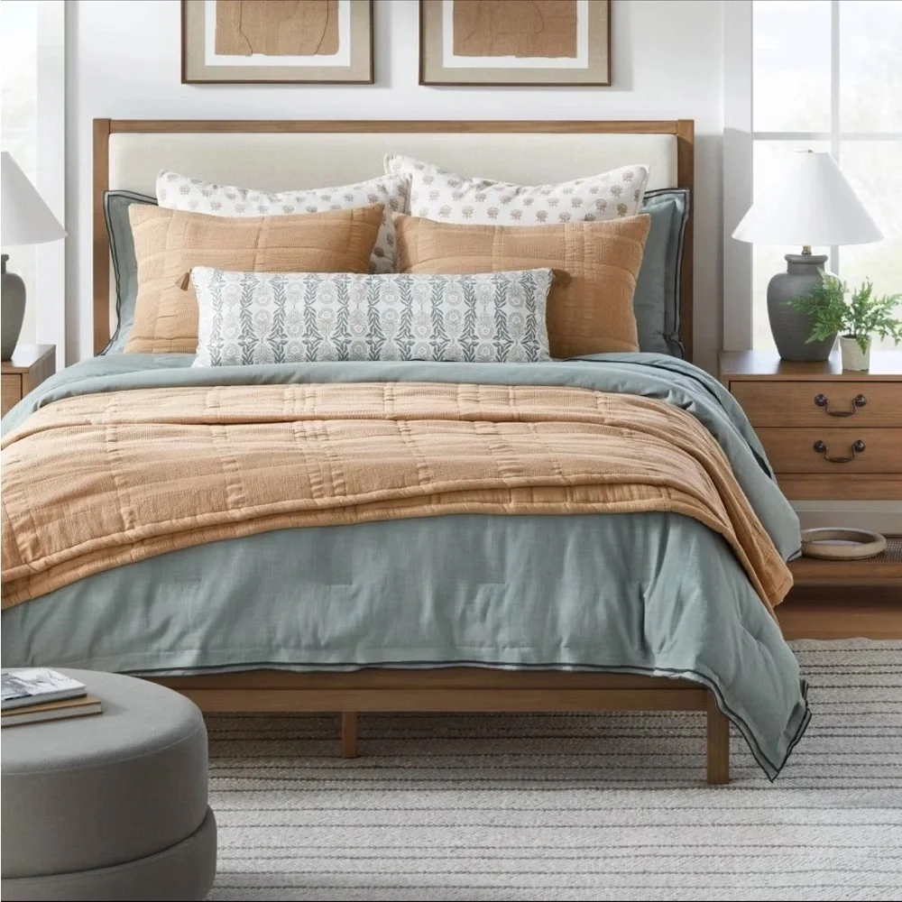 NWT King Waffle Matelasse Quilt Camel - Threshold designed with Studio McGee